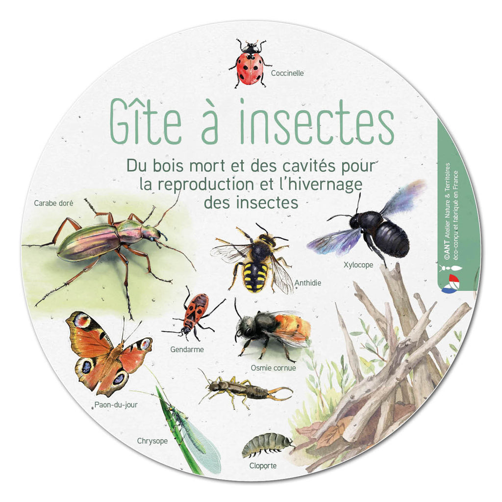 Panneau pédagogique pour comprendre les hôtels à insecte et les gîtes pour la faune